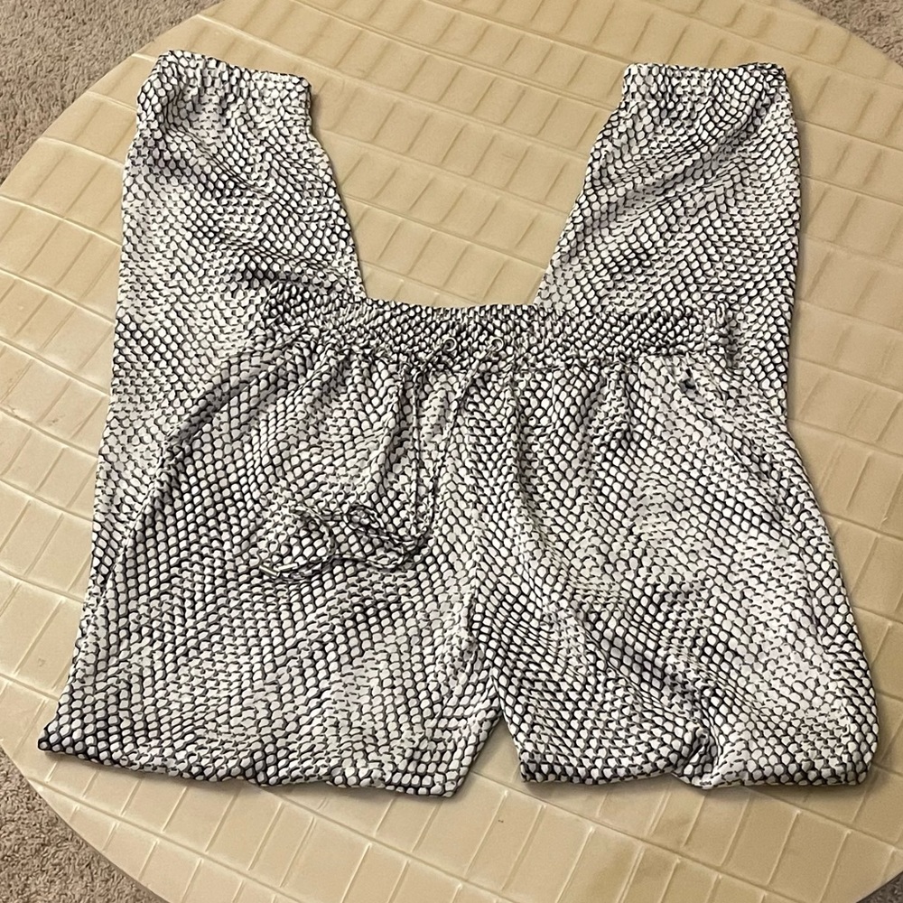 Michael Kors Fashionable Women’s Print Drawstring Pants 100% Polyester Sz S.